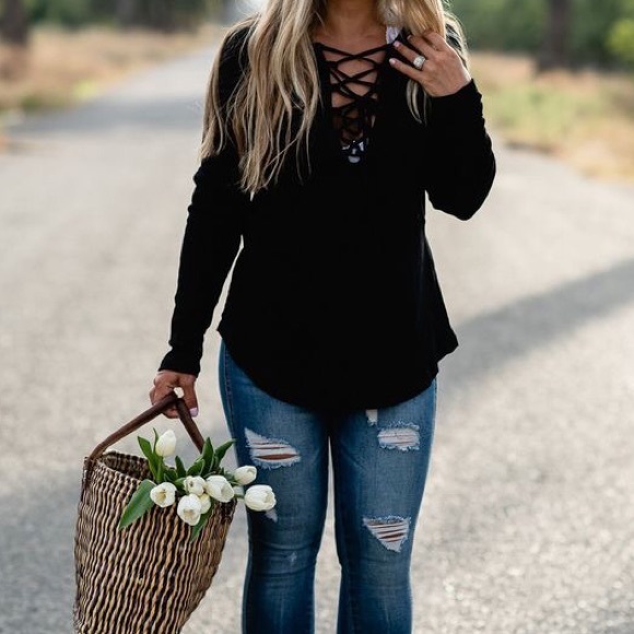 WILA Sweaters - LAST 1🍂LAYKE✨ black lace up sweater